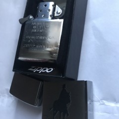 Зажигалка ZIPPO BRONCO COWBOY 200 BRONCO